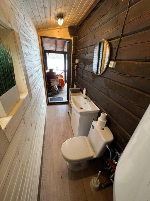 Pirtele Arjola Apartment Kaltanenai ภายนอก รูปภาพ